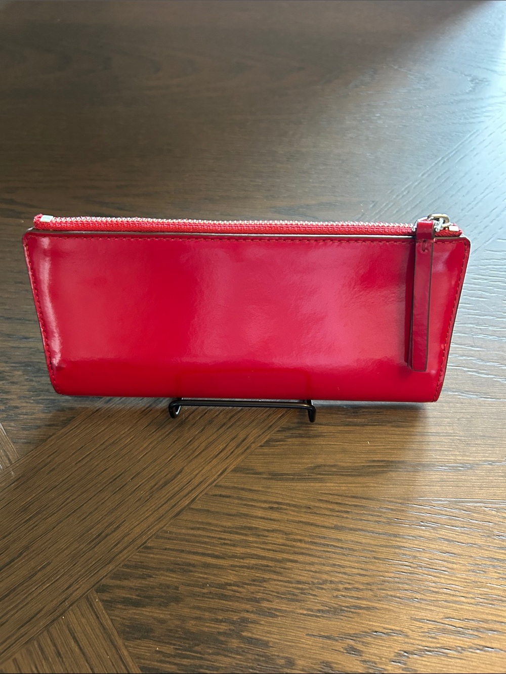 Tory Burch Robinson Spazzolato Zip Slim Red Patent Leather Zip Wallet - Picture 3 of 10
